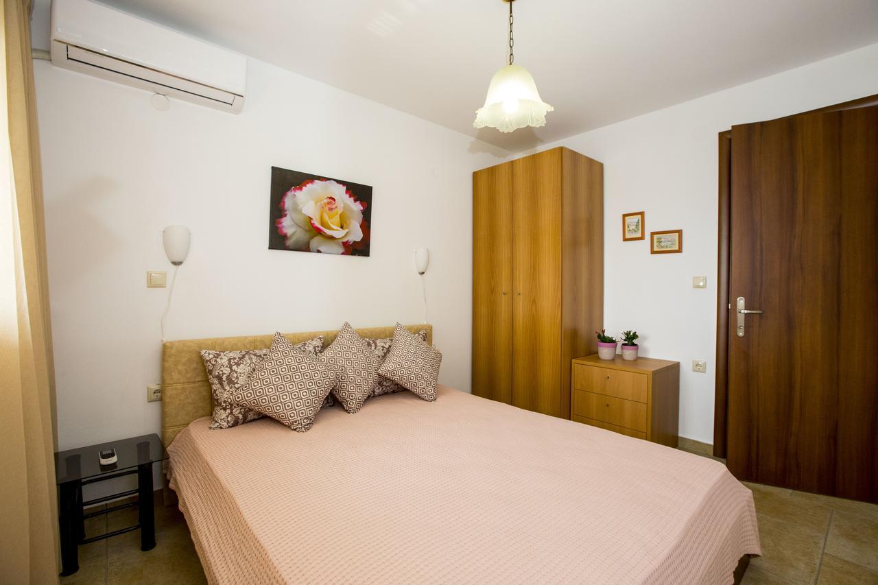 Jasmine Luxury Apartment PalaiónTsiflíkion Εξωτερικό φωτογραφία